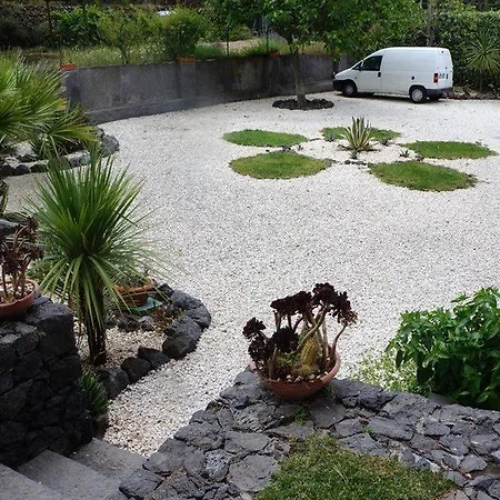 Couette-café Rosso Vulcano 3*